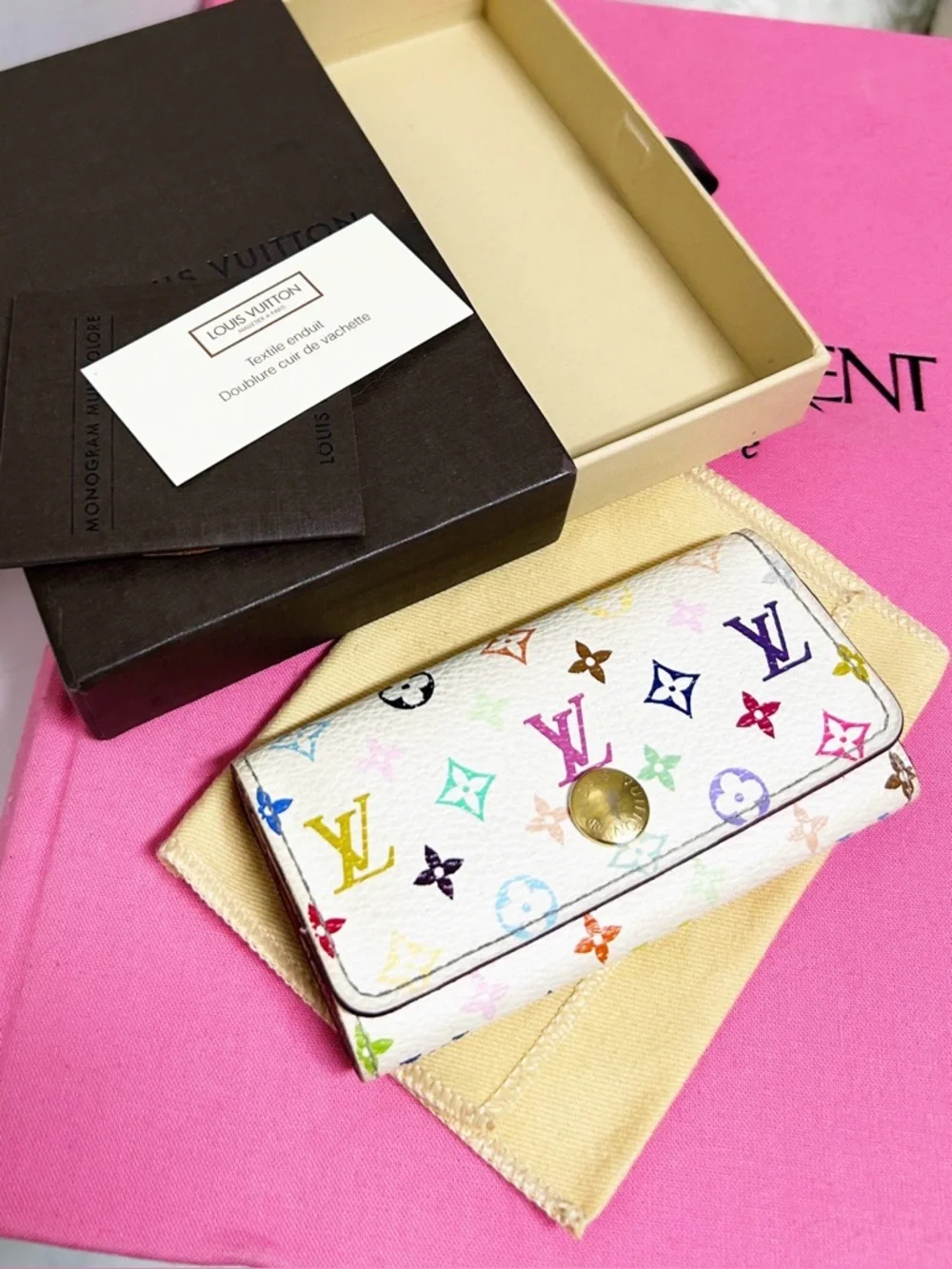 Authentic Louis Vuitton Limited Edition Murakami Multicolor Blanc 4 Key Holder